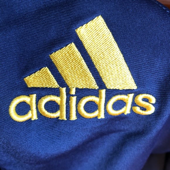 Boys Adidas jacket, size 5 - Picture 4 of 4